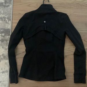 Lululemon define jacket size 6 in black